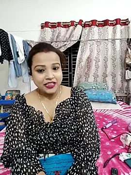 hornypiu697 online show from April 19, 2026, 5:47 pm