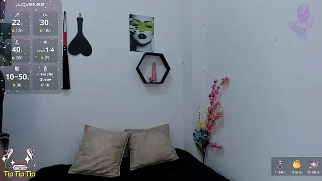 ZoeWright1 online show from October 25, 2025, 7:58 pm