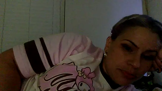 toomuchofafreak online show from October 29, 2025, 7:29 am