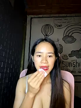 TiNa 04 online show from September 21, 2025, 11:04 am