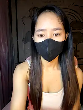 TiNa 04 online show from October 29, 2025, 12:09 am