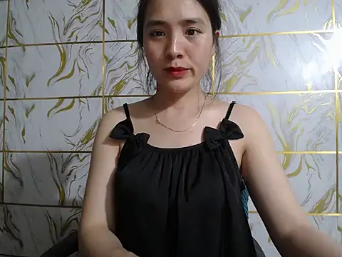 Snapshot of Lyzizi_lovely09 chatting on April 26, 2026, 1:08 pm Lyzizi lovely09 online show from April 26, 2026, 1:08 pm
