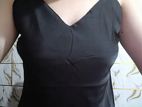 Snapshot of Lyzizi_lovely09 chatting on April 20, 2026, 2:51 pm Lyzizi lovely09 online show from April 20, 2026, 2:51 pm