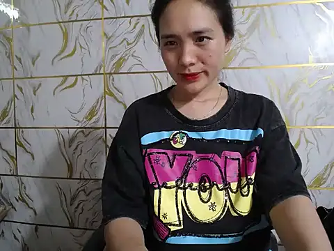 Snapshot of Lyzizi_lovely09 chatting on May 24, 2026, 8:36 am Lyzizi lovely09 online show from May 24, 2026, 8:36 am