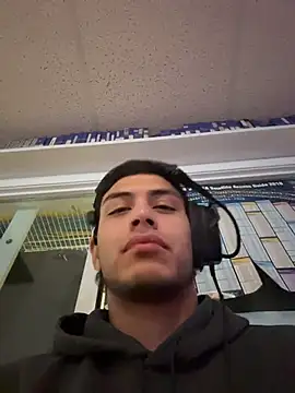 Snapshot of StrokingDaddy4 chatting on February 3, 2026, 11:26 am StrokingDaddy4 online show from February 3, 2026, 11:26 am