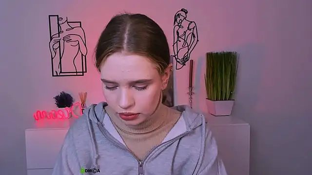 Snapshot of eva_drive chatting on October 8, 2025, 7:03 pm eva drive online show from October 8, 2025, 7:03 pm