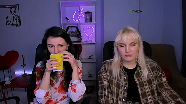 Snapshot of marta_smith chatting on November 24, 2025, 8:31 pm marta smith online show from November 24, 2025, 8:31 pm