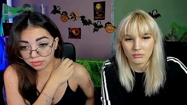 Snapshot of marta_smith chatting on November 3, 2025, 6:40 am marta smith online show from November 3, 2025, 6:40 am