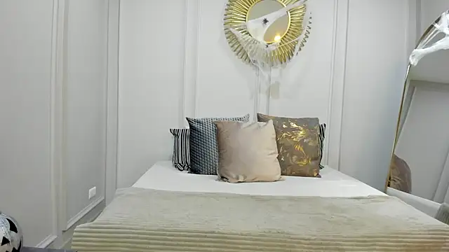 Snapshot of CharlotteBrownn_ chatting on October 21, 2025, 3:06 am CharlotteBrownn online show from October 21, 2025, 3:06 am