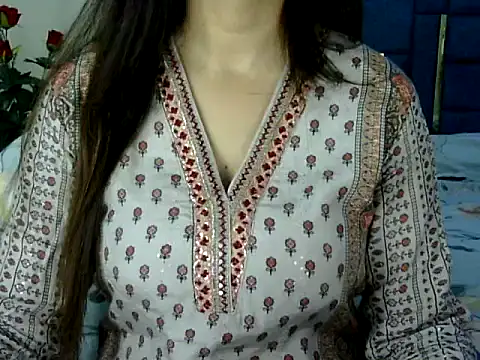 Rumi cute online show from May 11, 2026, 5:54 pm