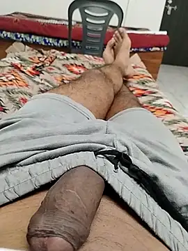 Snapshot of themasklover chatting on February 13, 2026, 5:24 pm themasklover online show from February 13, 2026, 5:24 pm