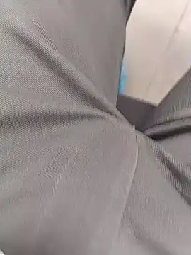 Snapshot of themasklover chatting on February 27, 2026, 8:14 am themasklover online show from February 27, 2026, 8:14 am