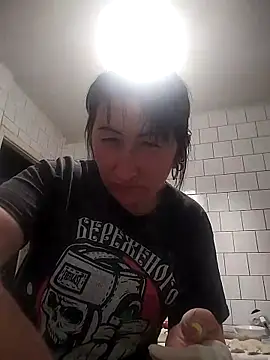 Funny Karina online show from September 17, 2025, 4:20 pm