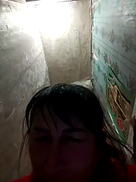 Funny Karina online show from November 3, 2025, 6:11 pm