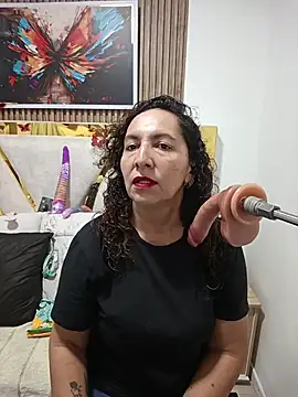 Luna Naughty1 online show from April 24, 2026, 7:27 pm