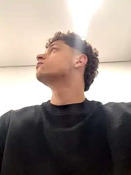 Snapshot of afos_ chatting on October 29, 2025, 4:55 am afos online show from October 29, 2025, 4:55 am