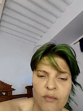 Snapshot of kay_towers99 chatting on February 12, 2026, 8:41 pm kay towers99 online show from February 12, 2026, 8:41 pm