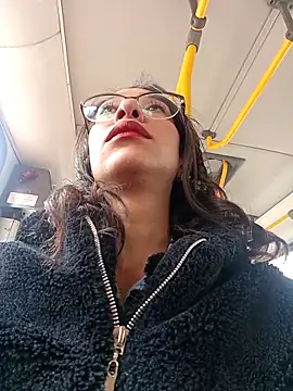 Engeelll online show from March 16, 2026, 6:32 pm