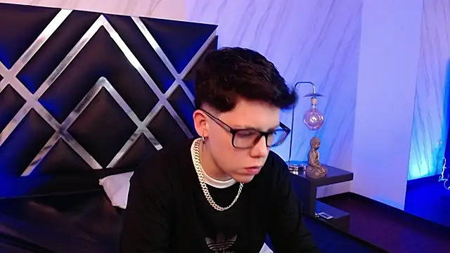 SpencerMontgomery online show from January 5, 2026, 8:23 pm