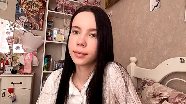 Snapshot of AxyKitten chatting on September 15, 2025, 12:16 pm AxyKitten online show from September 15, 2025, 12:16 pm