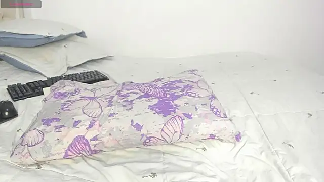 Snapshot of katitahotcam_ass chatting on November 20, 2025, 10:52 pm katitahotcam ass online show from November 20, 2025, 10:52 pm