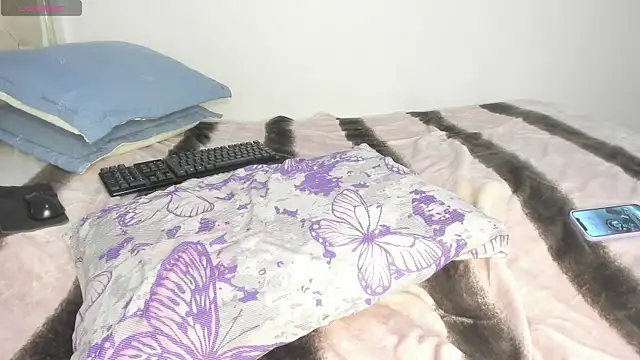 Snapshot of katitahotcam_ass chatting on October 28, 2025, 10:31 pm katitahotcam ass online show from October 28, 2025, 10:31 pm