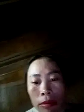 CoMay003 online show from September 29, 2025, 1:45 am