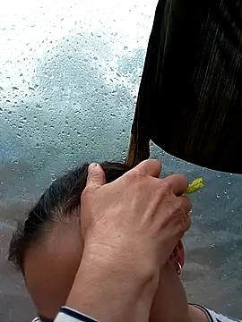 CoMay003 online show from September 30, 2025, 4:07 am