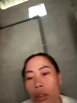 CoMay003 online show from October 11, 2025, 1:17 am