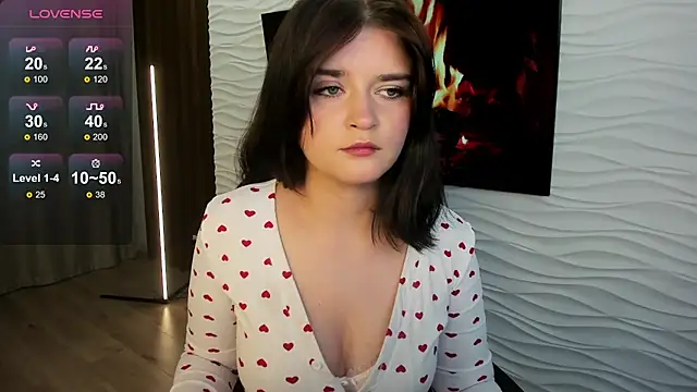 Snapshot of MoriGirl chatting on September 14, 2025, 1:11 pm MoriGirl online show from September 14, 2025, 1:11 pm