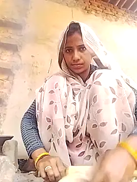 MISS-KAYA online show from February 7, 2026, 4:53 am