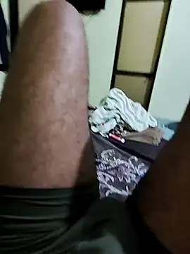 Snapshot of Kartik200798 chatting on October 13, 2025, 3:35 pm Kartik200798 online show from October 13, 2025, 3:35 pm