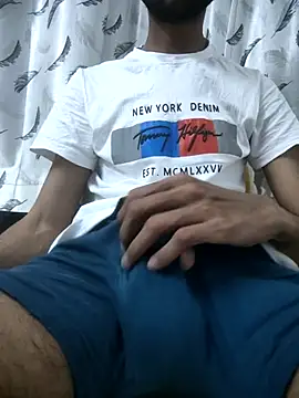 fckboy987 online show from March 18, 2026, 1:57 pm