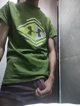 Snapshot of fckboy987 chatting on January 17, 2026, 7:45 am fckboy987 online show from January 17, 2026, 7:45 am