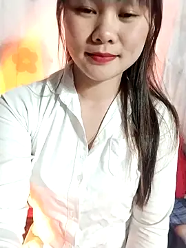 Sisi dy01 online show from May 6, 2026, 1:48 pm