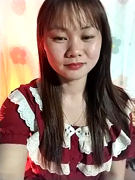 Sisi dy01 online show from May 5, 2026, 1:25 pm