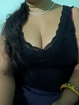 Snapshot of Anjali-bhabhi chatting on September 9, 2025, 5:33 pm Anjali-bhabhi online show from September 9, 2025, 5:33 pm