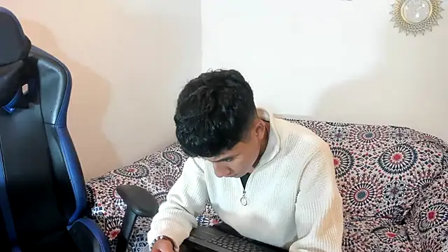 Snapshot of sebas_boys577 chatting on September 10, 2025, 2:05 pm sebas boys577 online show from September 10, 2025, 2:05 pm