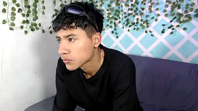 Snapshot of sebas_boys577 chatting on September 21, 2025, 1:49 pm sebas boys577 online show from September 21, 2025, 1:49 pm