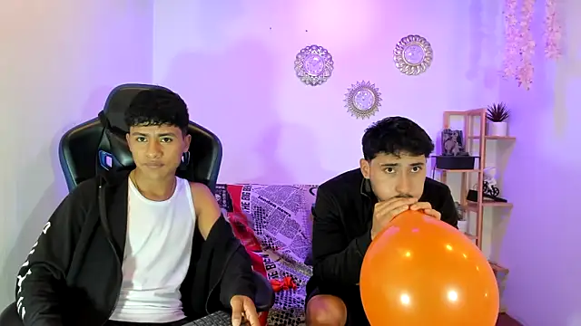 Snapshot of sebas_boys577 chatting on October 5, 2025, 1:13 pm sebas boys577 online show from October 5, 2025, 1:13 pm