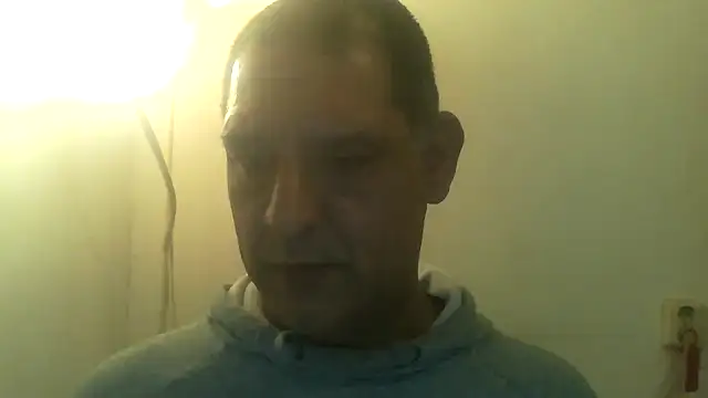 Stack111111 online show from November 13, 2025, 7:18 pm