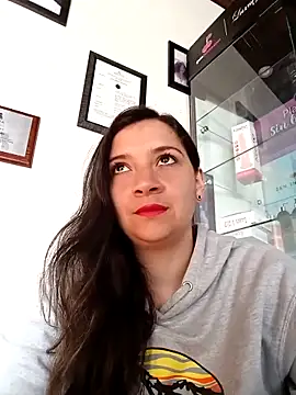 Snapshot of Agatha_bellucci_ chatting on November 5, 2025, 1:14 pm Agatha bellucci online show from November 5, 2025, 1:14 pm