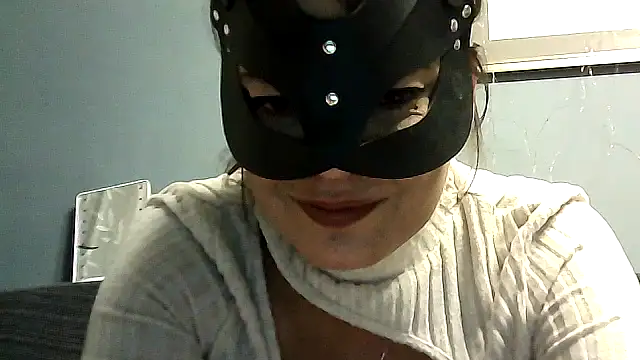 vanitafalcao online show from November 22, 2025, 5:34 pm