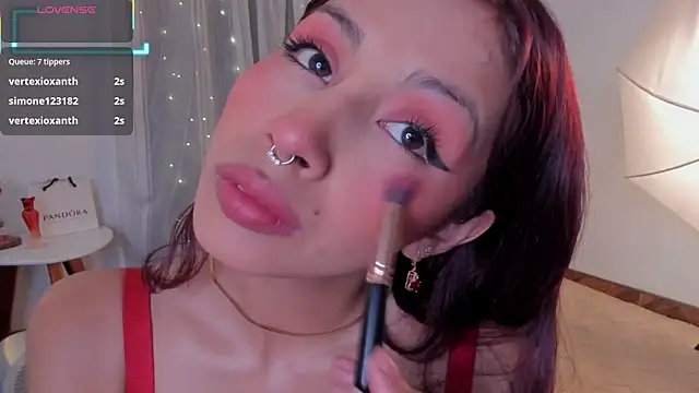 Miss Charlottet online show from November 9, 2025, 9:08 pm