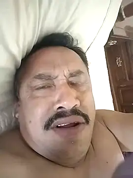 andreustoreto online show from September 11, 2025, 9:04 pm