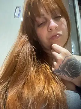 witchkiki online show from October 15, 2025, 5:39 am