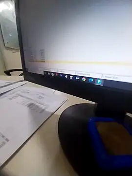 Snapshot of kiss_like_choco11 chatting on April 13, 2026, 5:44 am kiss like choco11 online show from April 13, 2026, 5:44 am