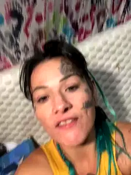Snapshot of Octavia_the_illest chatting on October 15, 2025, 8:55 am Octavia the illest online show from October 15, 2025, 8:55 am