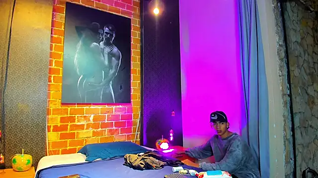 Snapshot of AlanCutee chatting on February 5, 2026, 12:45 pm AlanCutee online show from February 5, 2026, 12:45 pm