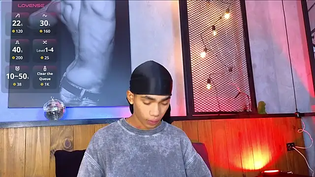 Snapshot of AlanCutee chatting on February 21, 2026, 11:56 am AlanCutee online show from February 21, 2026, 11:56 am